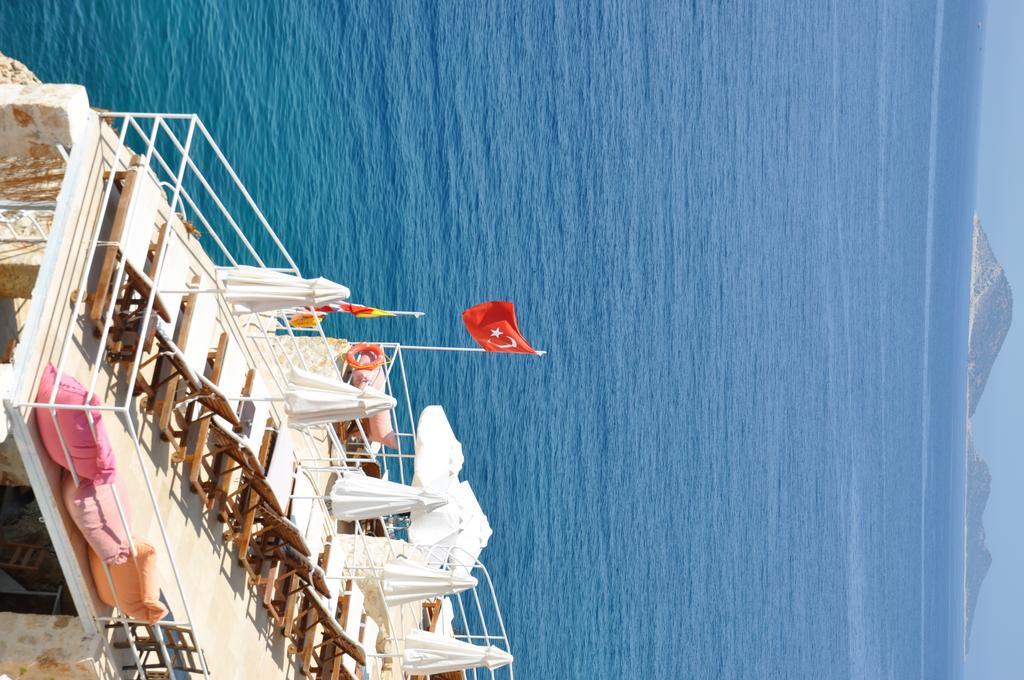 Caretta Hotel Kalkan Zewnętrze zdjęcie
